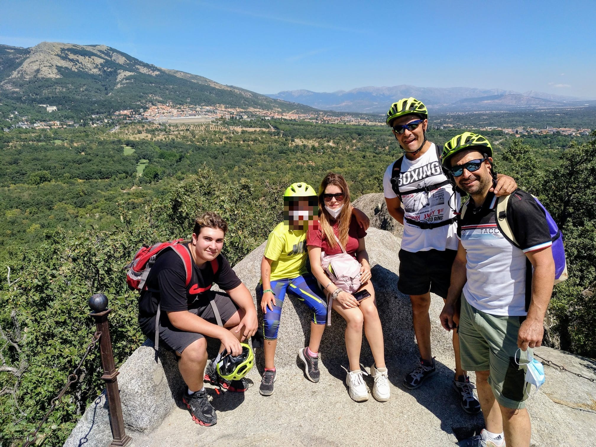 Group of a small English-guided e-bike tour at Felipe II's Chair, San Lorenzo de El Escorial